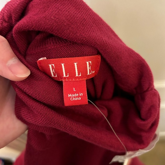 🐆3/$15 NWT Elle long sleeve turtle neck - Picture 7 of 8